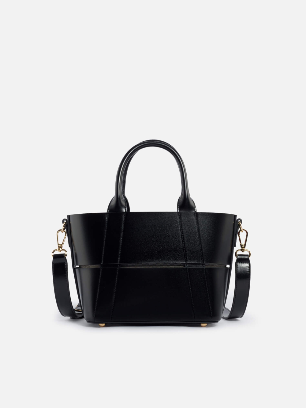 Satchel Ayse