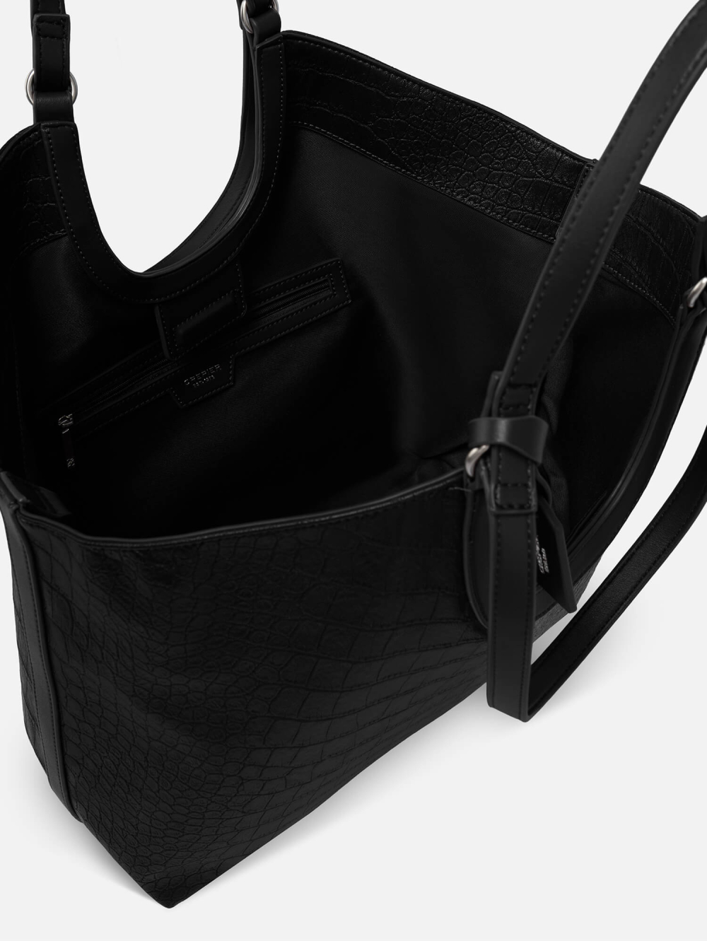 Tote Tina
